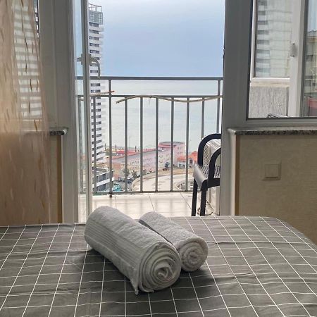 Apartment Black Sea Side Μπατούμι Εξωτερικό φωτογραφία